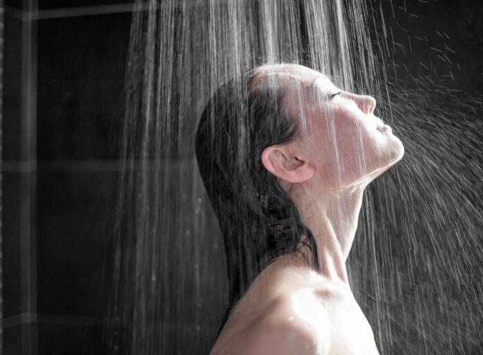 прохладный душ для волос